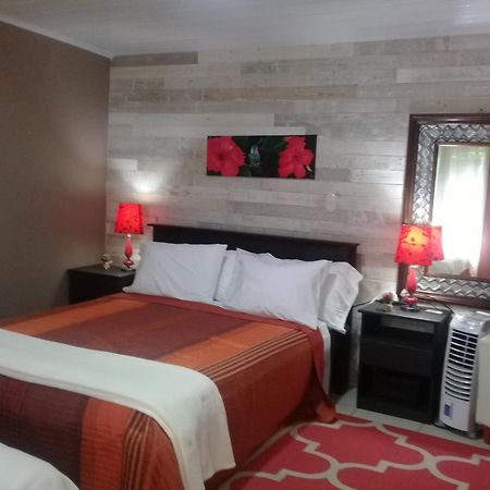 Rancha Azul Inn アラフエラ エクステリア 写真